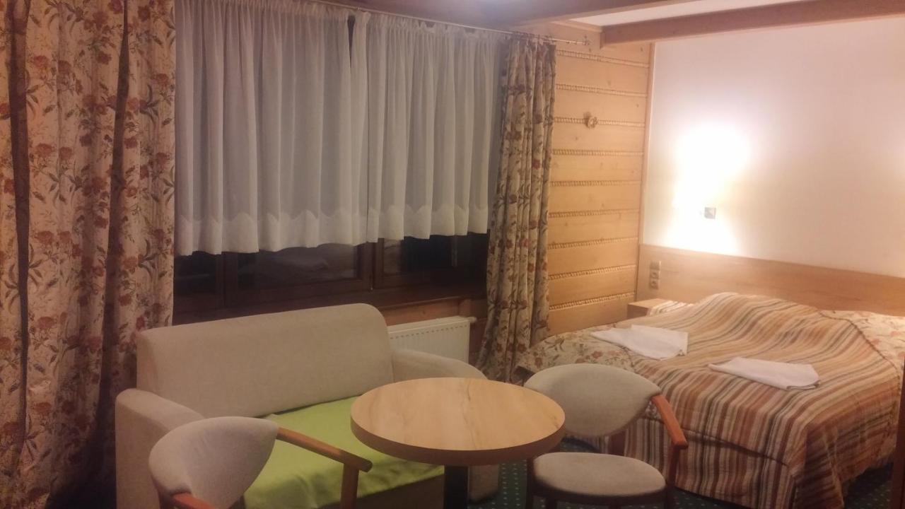 Willa Panorama Spa 乌斯特龙 外观 照片
