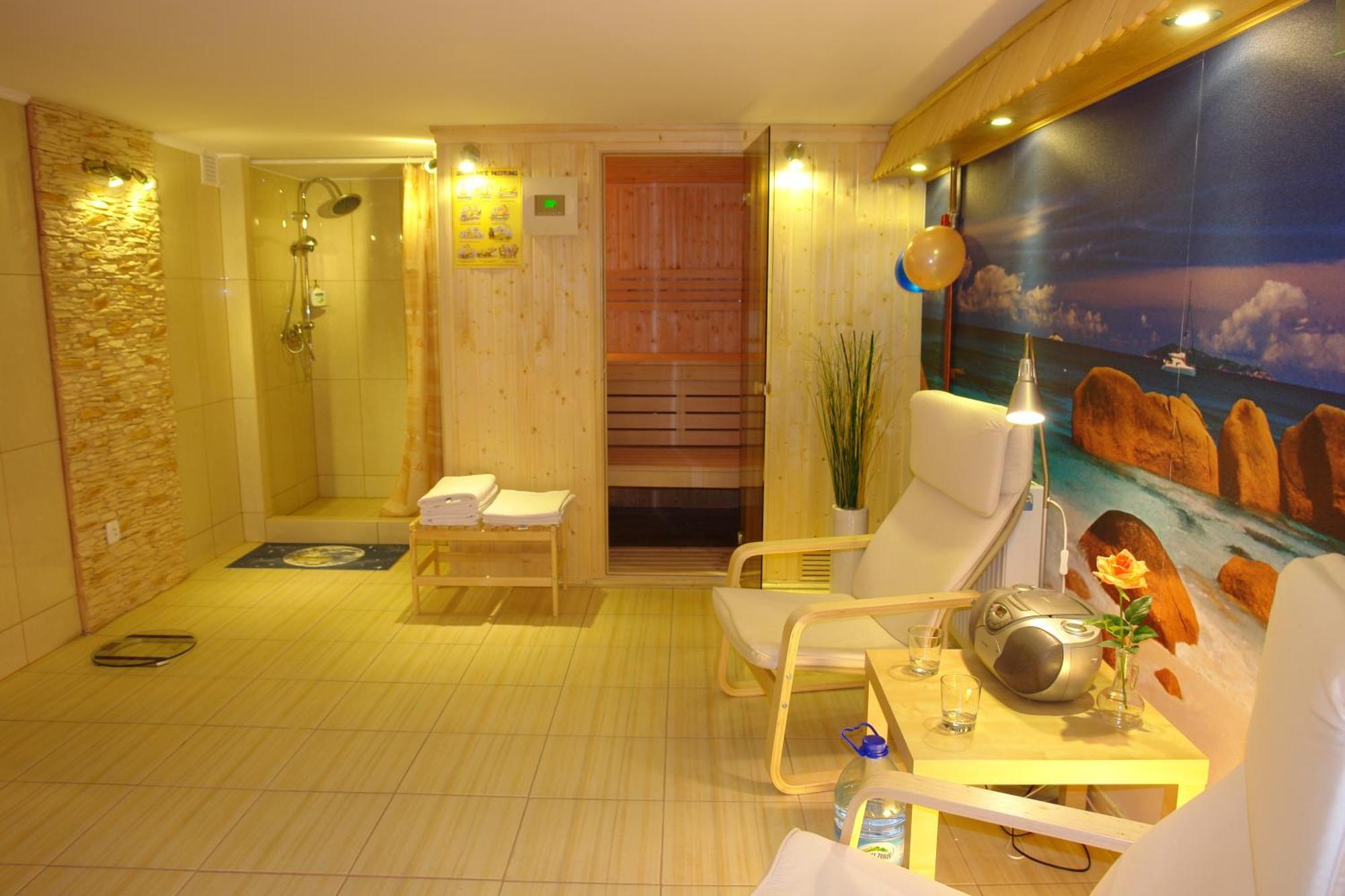 Willa Panorama Spa 乌斯特龙 外观 照片
